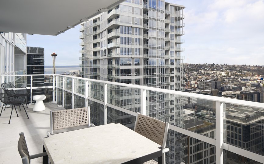 balcony with beautiful view - space needle