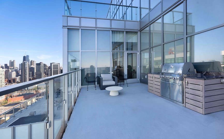 fulton market two bedroom sky suite balcony