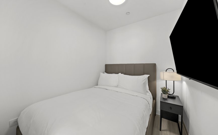 Jr 2 bedroom suite (13).jpg