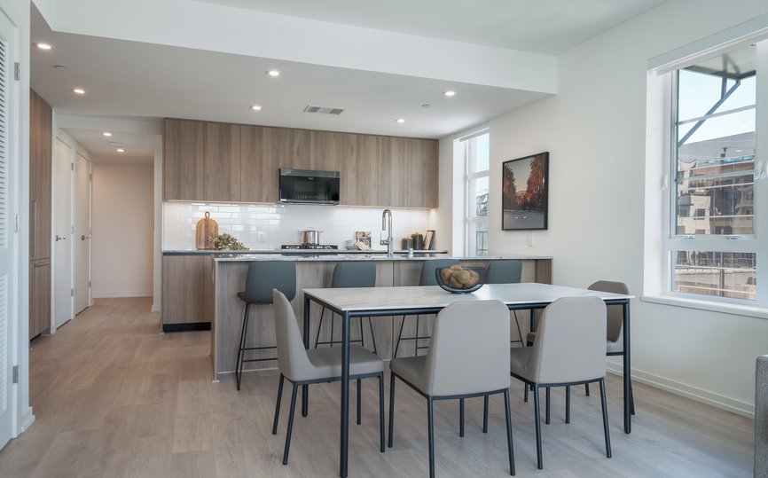 Level Hollywood - Two Bedroom Suite (5)