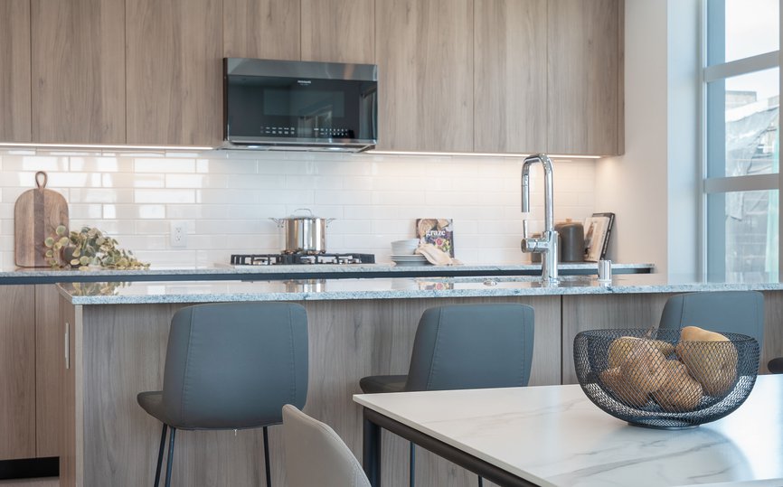 Level Hollywood - Two Bedroom Suite (6)