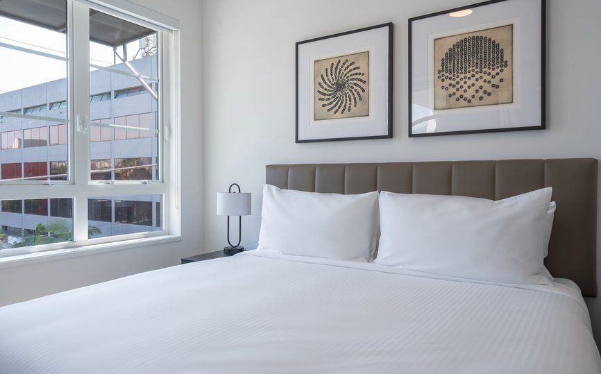 Level Hollywood - Two Bedroom Suite (24)