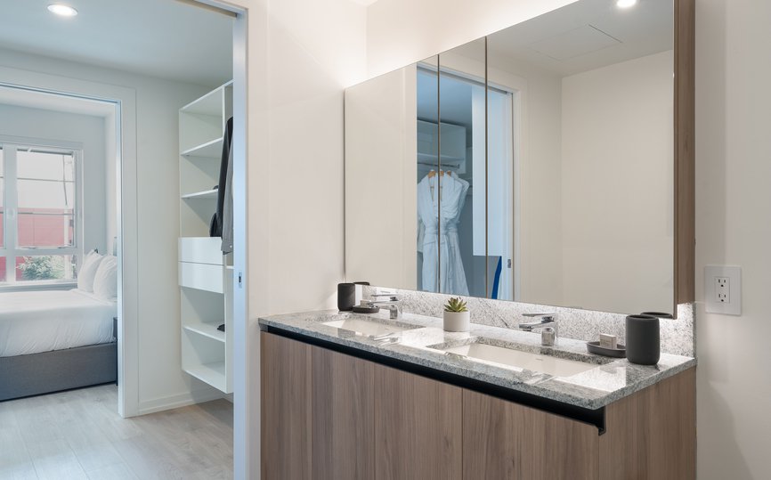 Level Hollywood - Two Bedroom Suite (31)