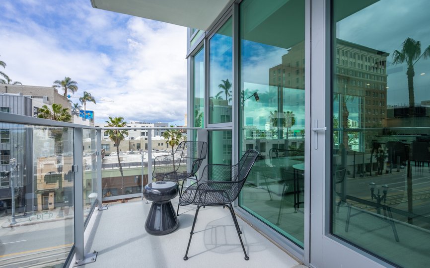 Long Beach - Two Bedroom Suite - Balcony (2).jpg