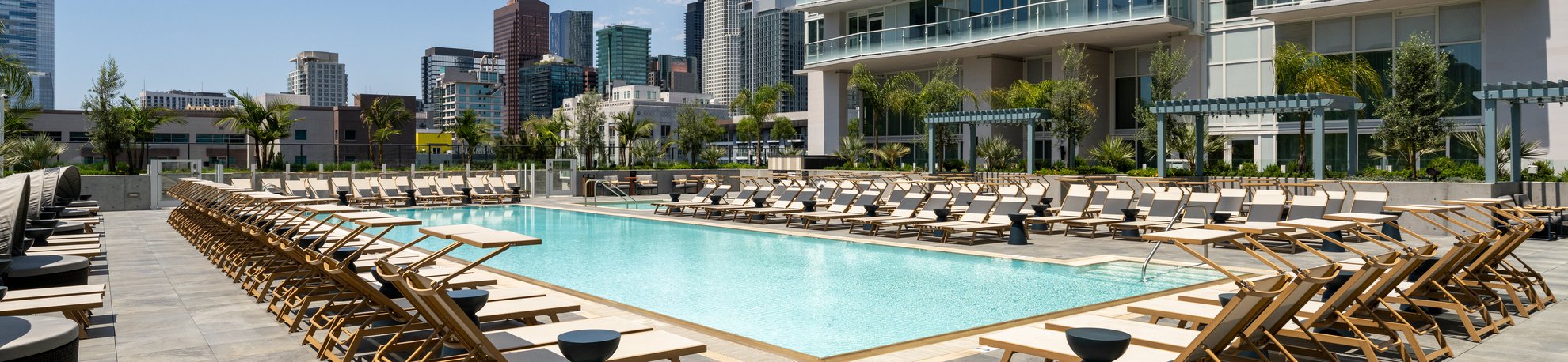rooftop pool at level olympic