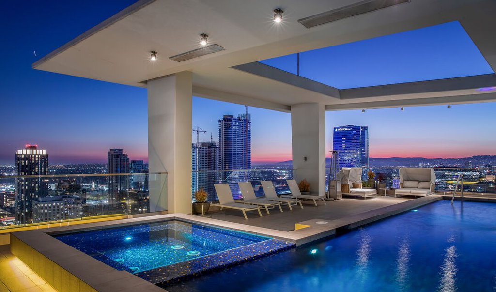 private rooftop pool in the level los angeles south olive penthouse