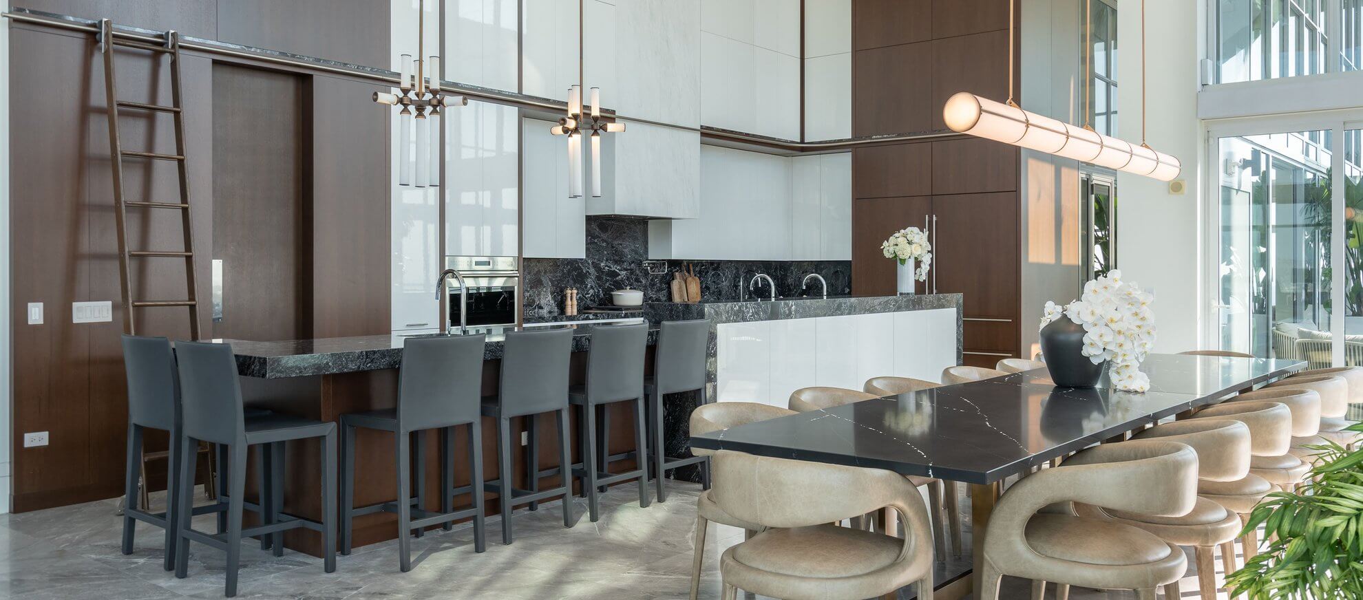 825_S_Hill_LA_DTLA_Level1_Interior